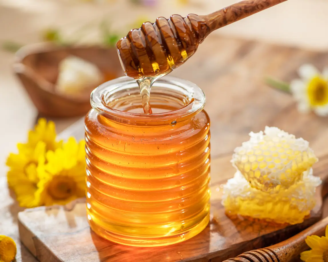 Is Honey Good for You? A Look at Its Benefits and Nutrition