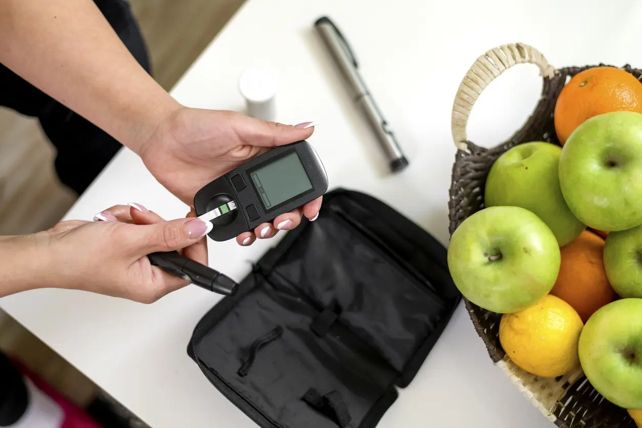 15 Best Fruits For Diabetics and What To Avoid